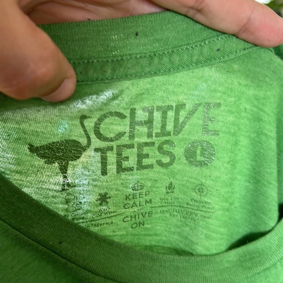 Keep Calm and Chive On Shamrock Tee Large - Picture 3 of 3